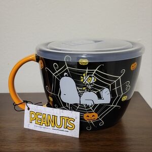 Halloween Snoopy large mug Spiderweb Stoneware Soup Cup With Lid